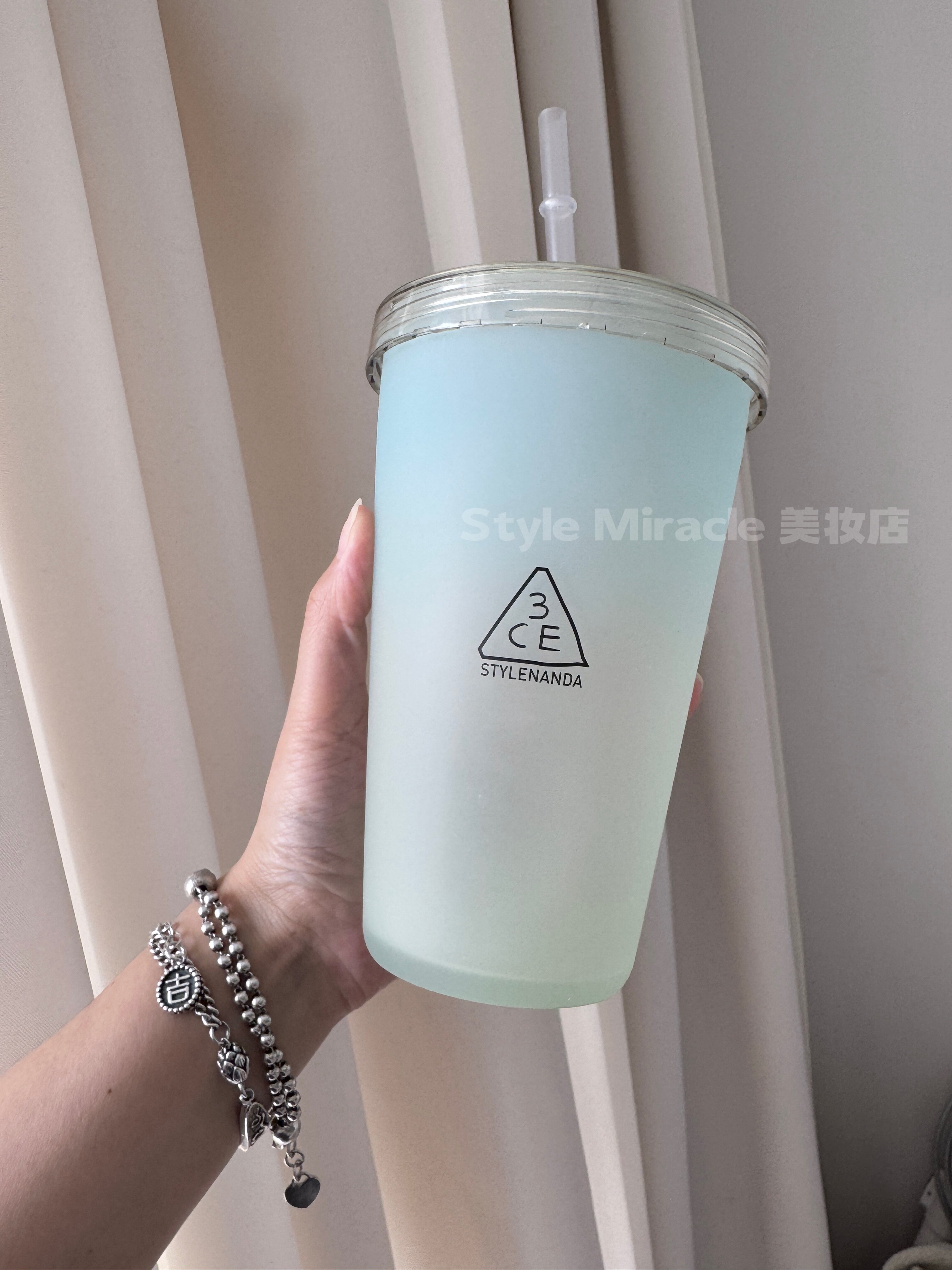 3ce新品周边 杯子 奶蓝渐变蓝水杯陶瓷杯拼色随行杯镜子化妆包