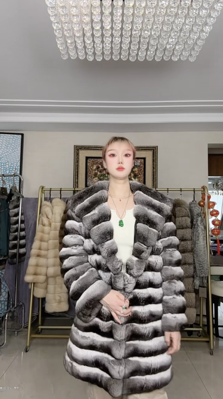 WWYUMO青紫蓝 龙猫披肩帽款3XD