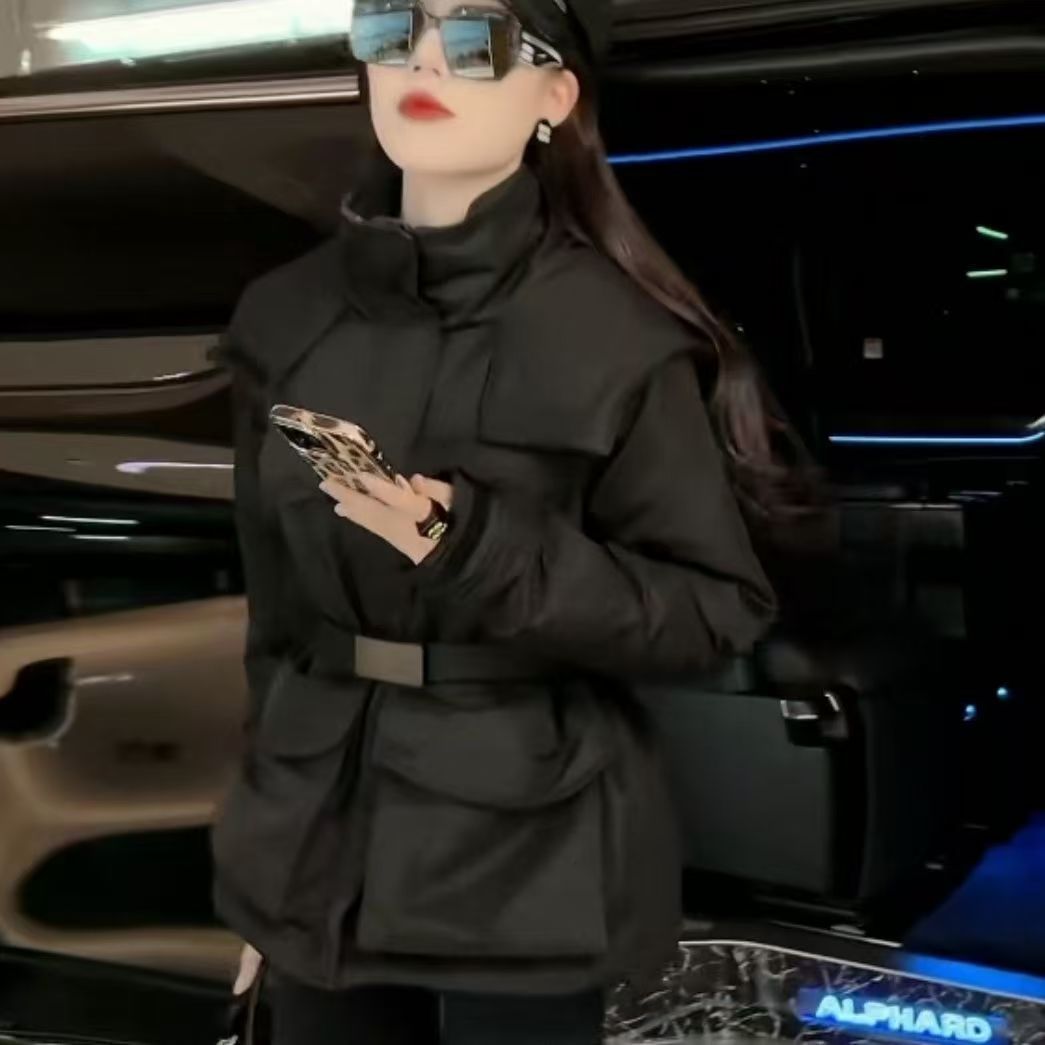 明星同款收腰连帽羽绒服短款