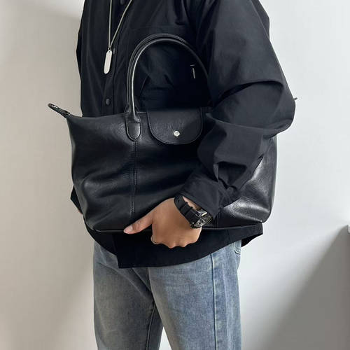 HKK新款高级感斜挎饺子包