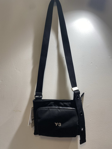 男女同款经典Y3Q斜挎包24新品黑武士时尚简约轻便挎包百搭单肩包