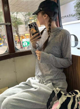【MIMIHADID】灰色薄款长袖t恤微透连帽减龄上衣女