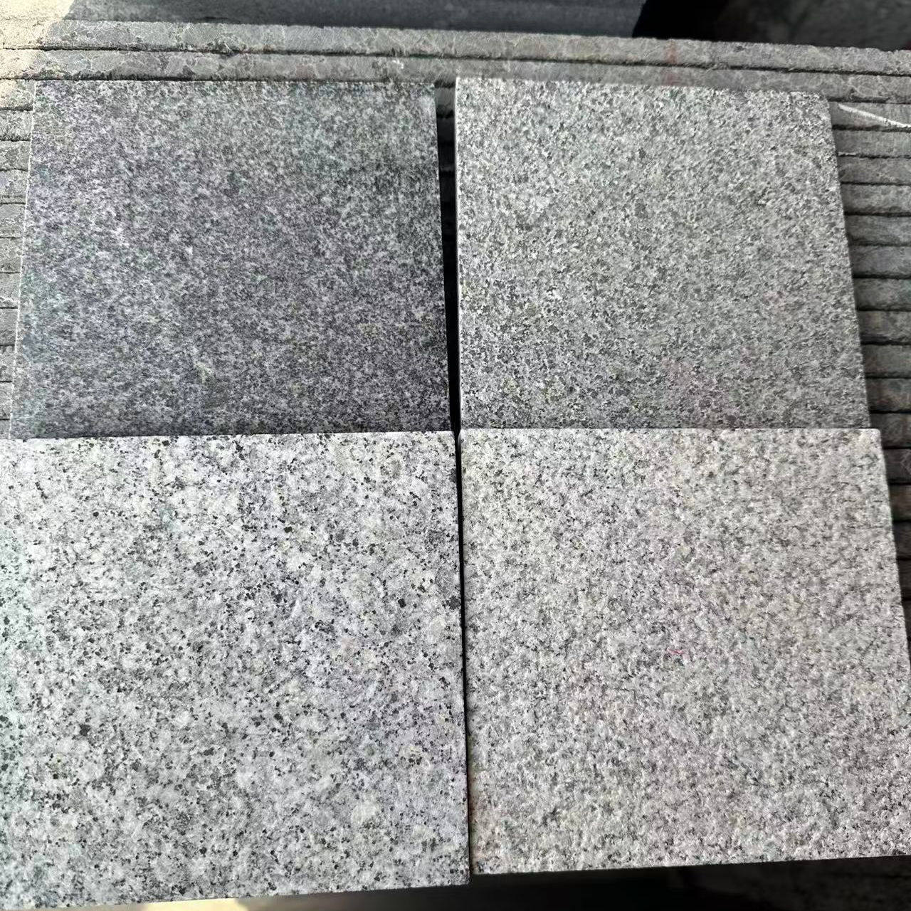 厂家直销批发芝麻白灰黑地铺石材