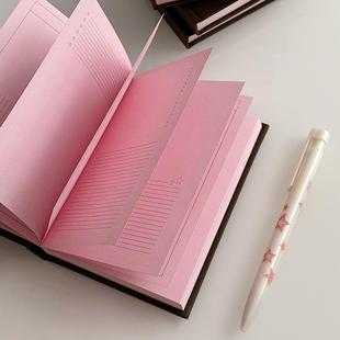 小红书同款草莓巧克力a6粉色内页硬壳简约笔记本手帐日程记事本子
