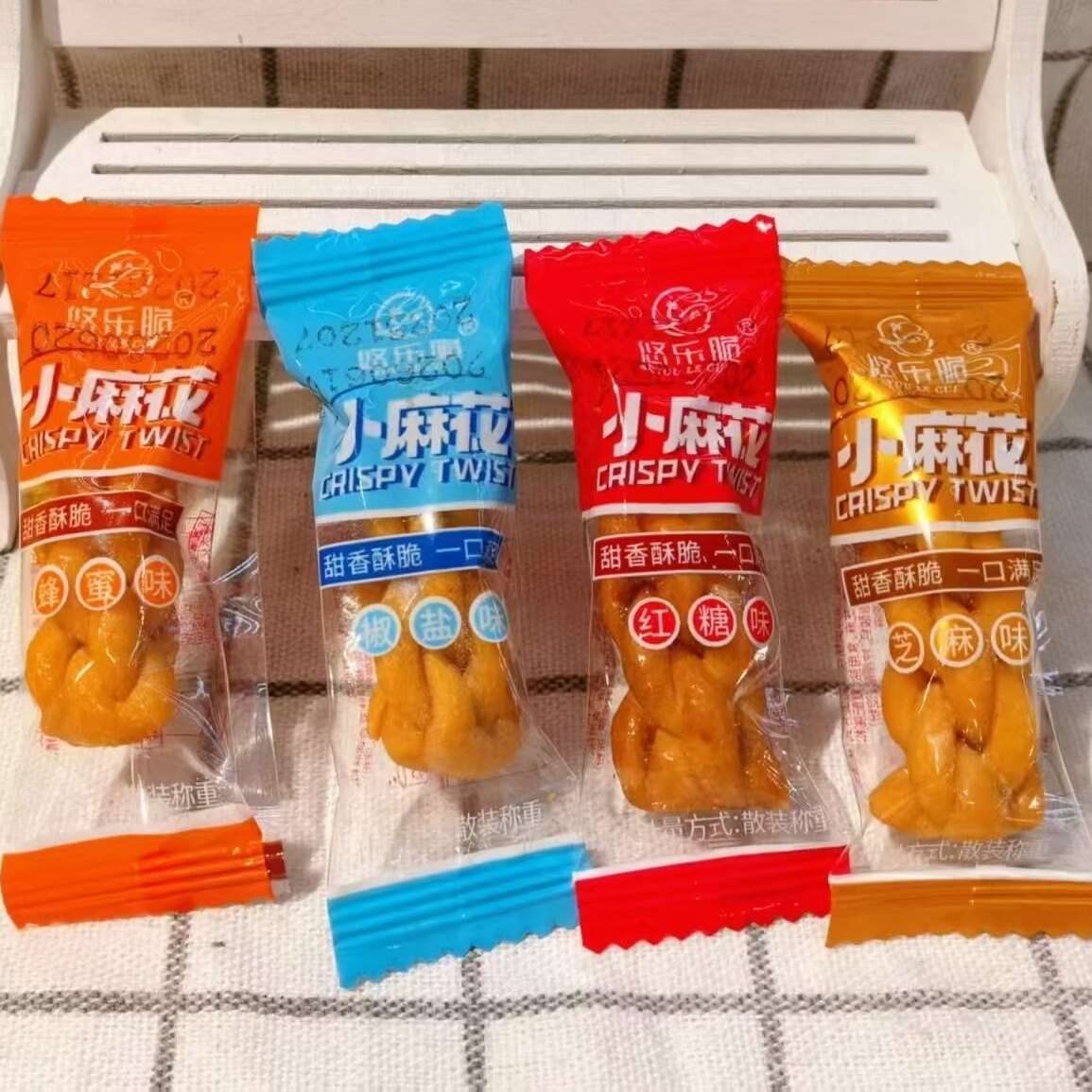 悠乐脆小麻花红糖味蜂蜜味椒盐味芝麻味休闲小零食500g包邮