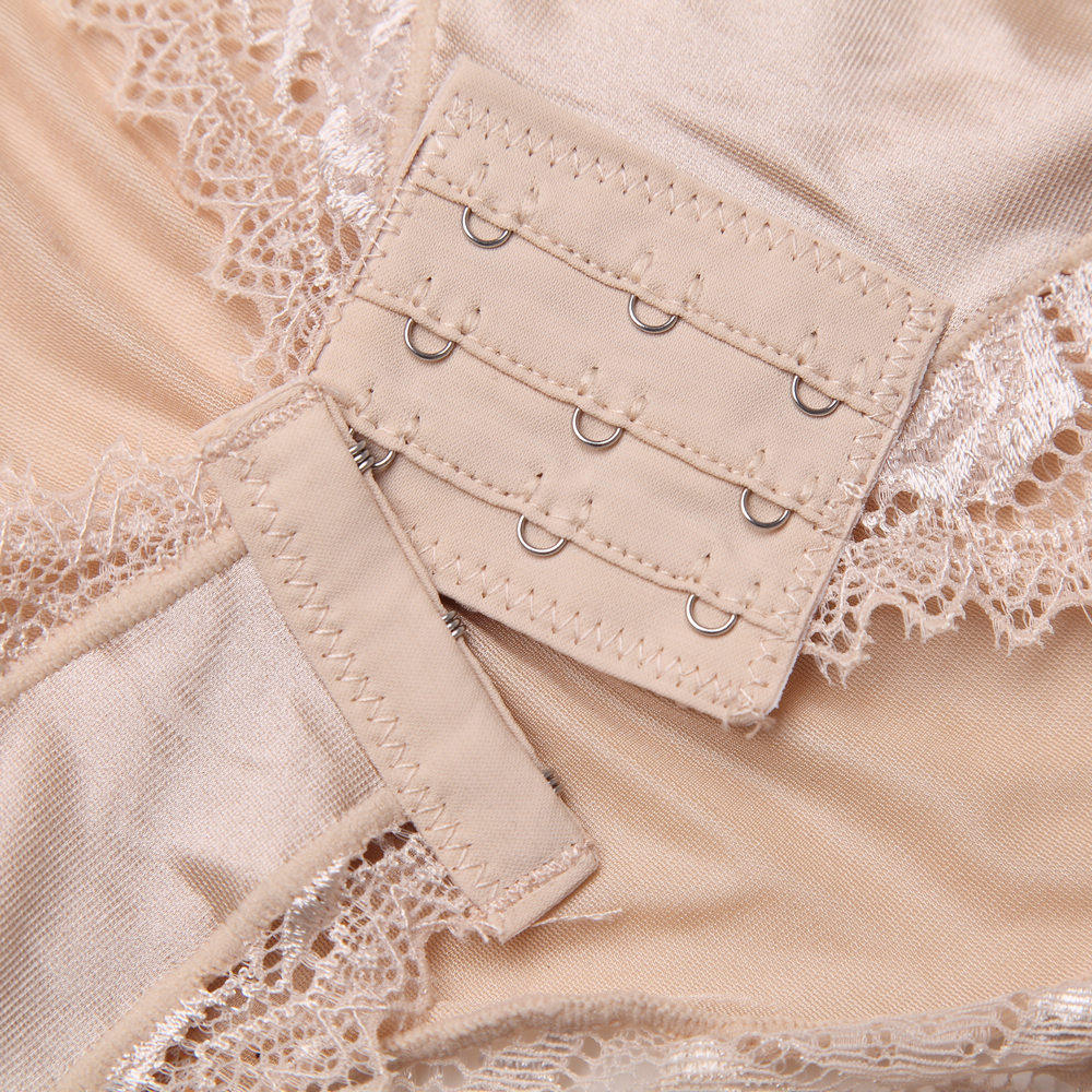 Sous-vêtement minceur luxueux en nylon - Ref 686515 Image 5