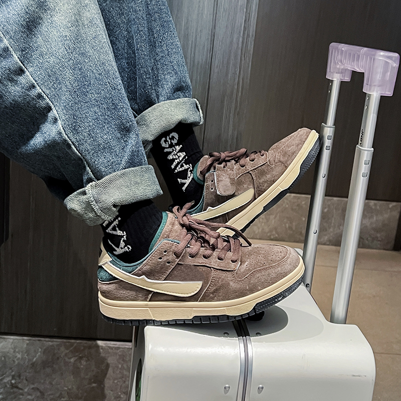 秋冬男女童百搭反绒皮低帮板鞋