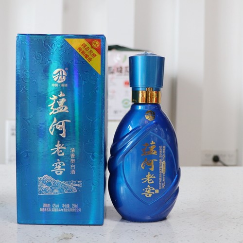 蕴河小老窖 白酒新疆 名酒42度 250ML6瓶  粮食酒 浓香型 阿勒泰 - 封面