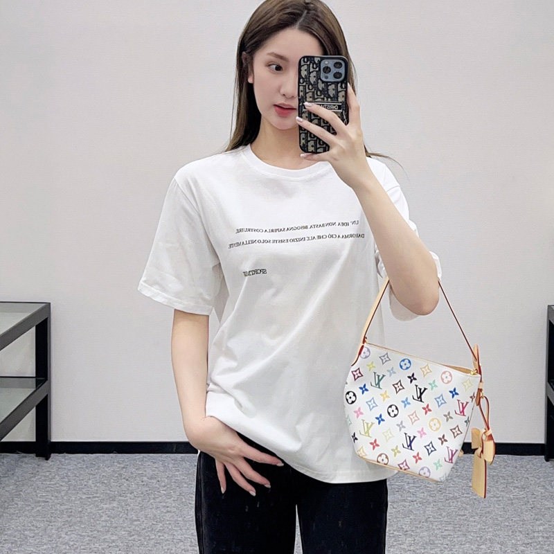 早春白色字母宽松百搭短袖T恤女