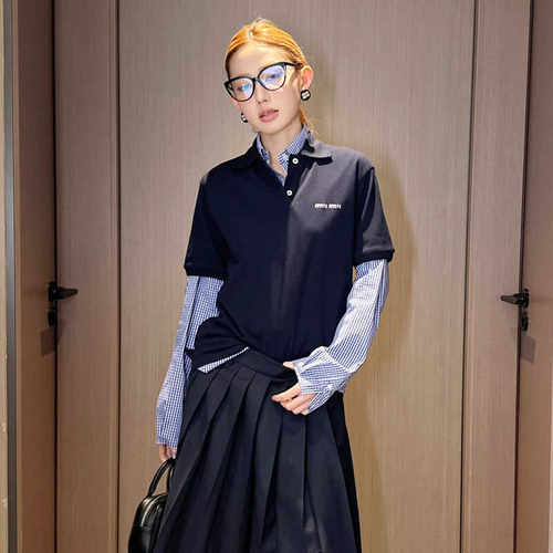 翻领常规纯棉女装简约短袖纯色