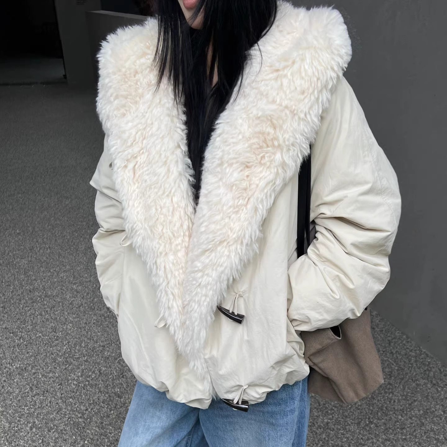 正品2025冬季新款时尚韩版牛角扣大毛领羽绒服女加厚外派克外套