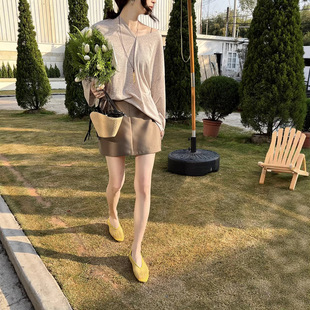 春新法式亚麻混点轻薄简约亲肤V领廓形长袖T恤TB591