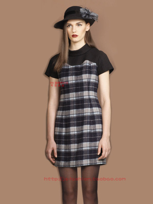 秋冬羊毛呢格仔拼接学院风连衣裙