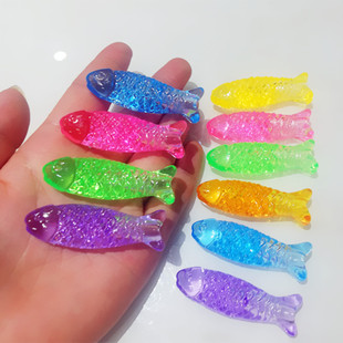 仿水晶小鱼儿宝石玩具儿童过家家富贵鱼摆件小孩游乐场奖励小礼物