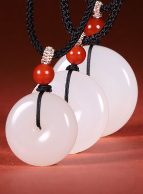 天然保真新疆金丝玉羊脂白平安扣