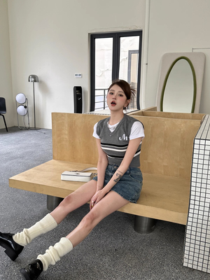 MAXMENT原创假两件短袖冰感针织小上衣美式复古刺绣修身短款T恤