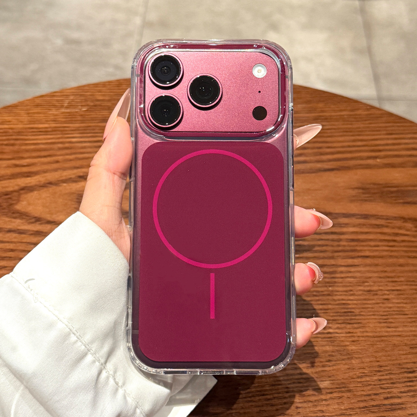 适用苹果18promax手机壳新款iPhone18pro全包防摔18高级感女款17pro红色细圈磁吸pm硅胶超火ip小众创意保护套