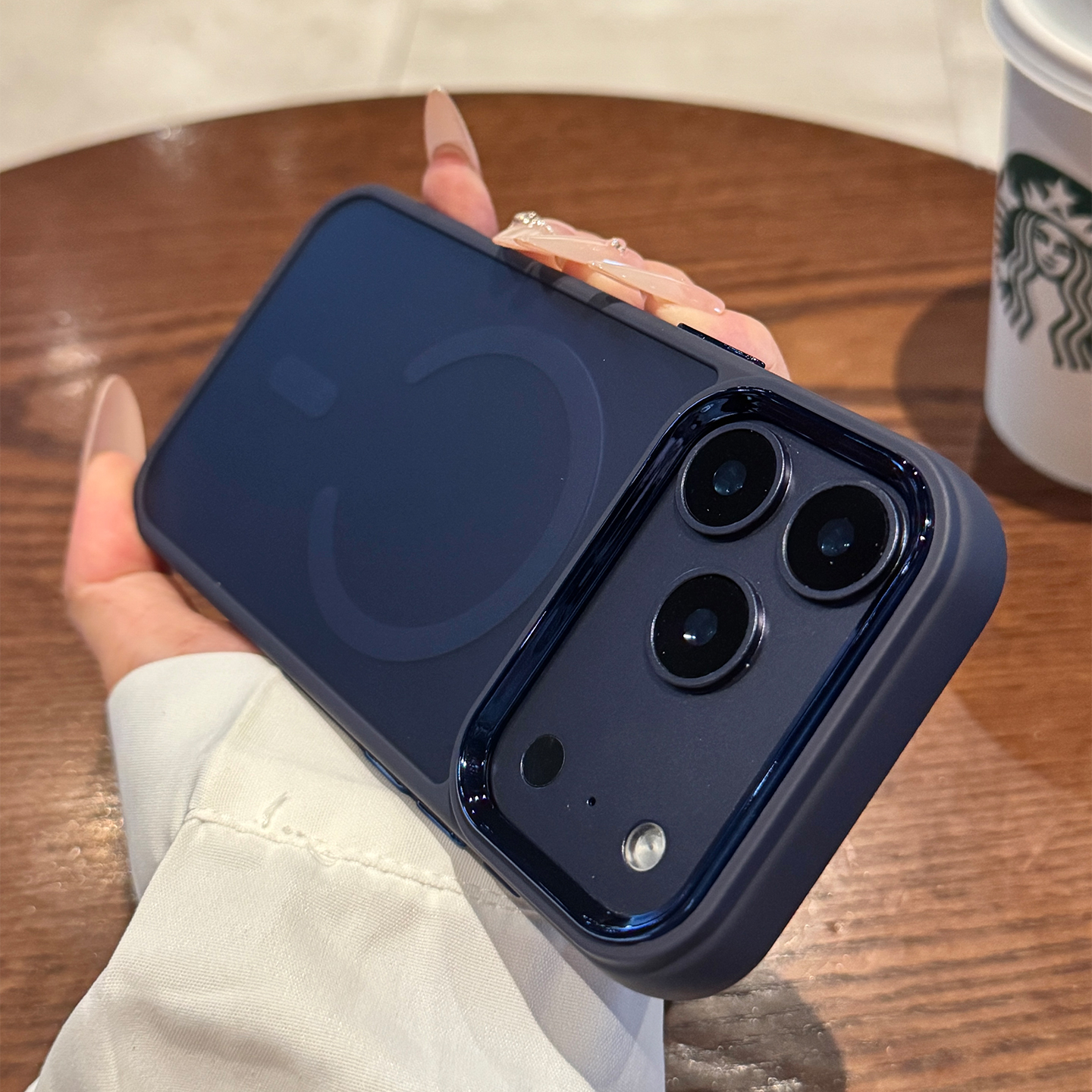 适用苹果17promax手机壳新款