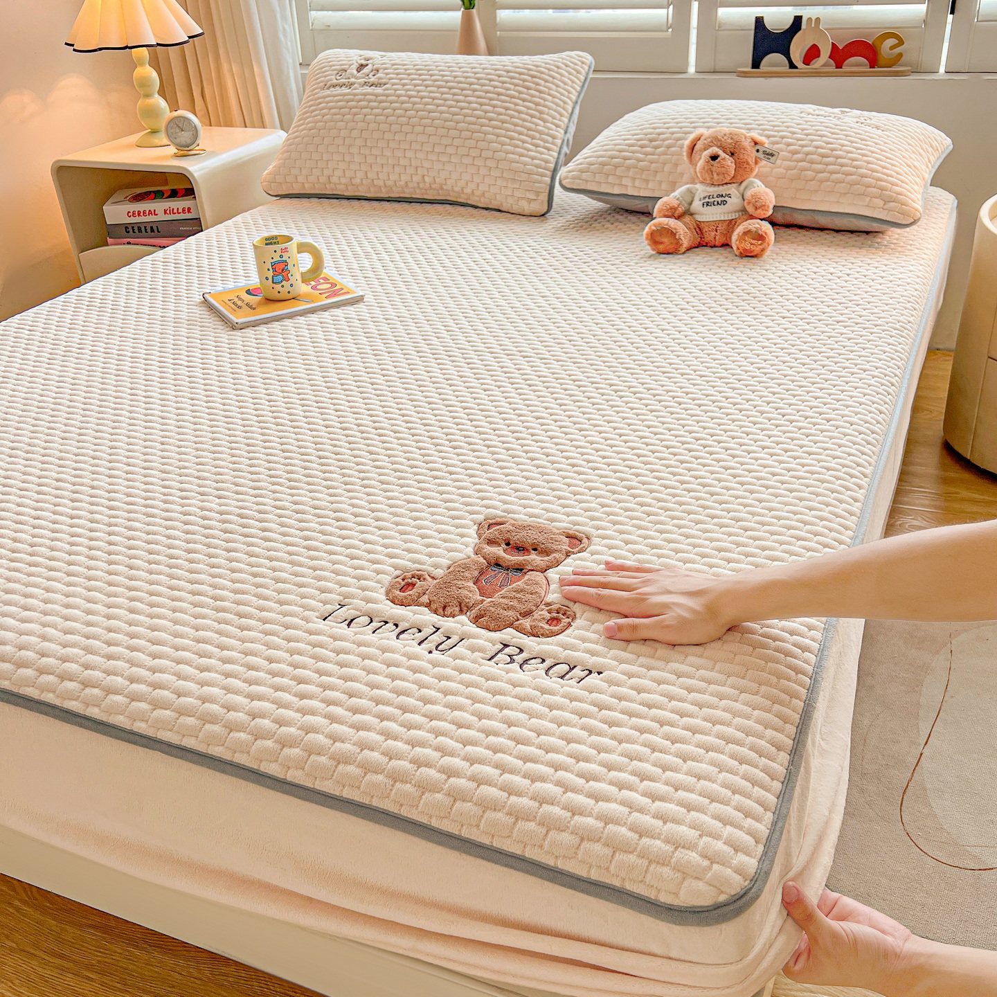 A类牛奶绒加厚夹棉床笠2025新棉绒防滑床罩床垫保护套防尘床单套