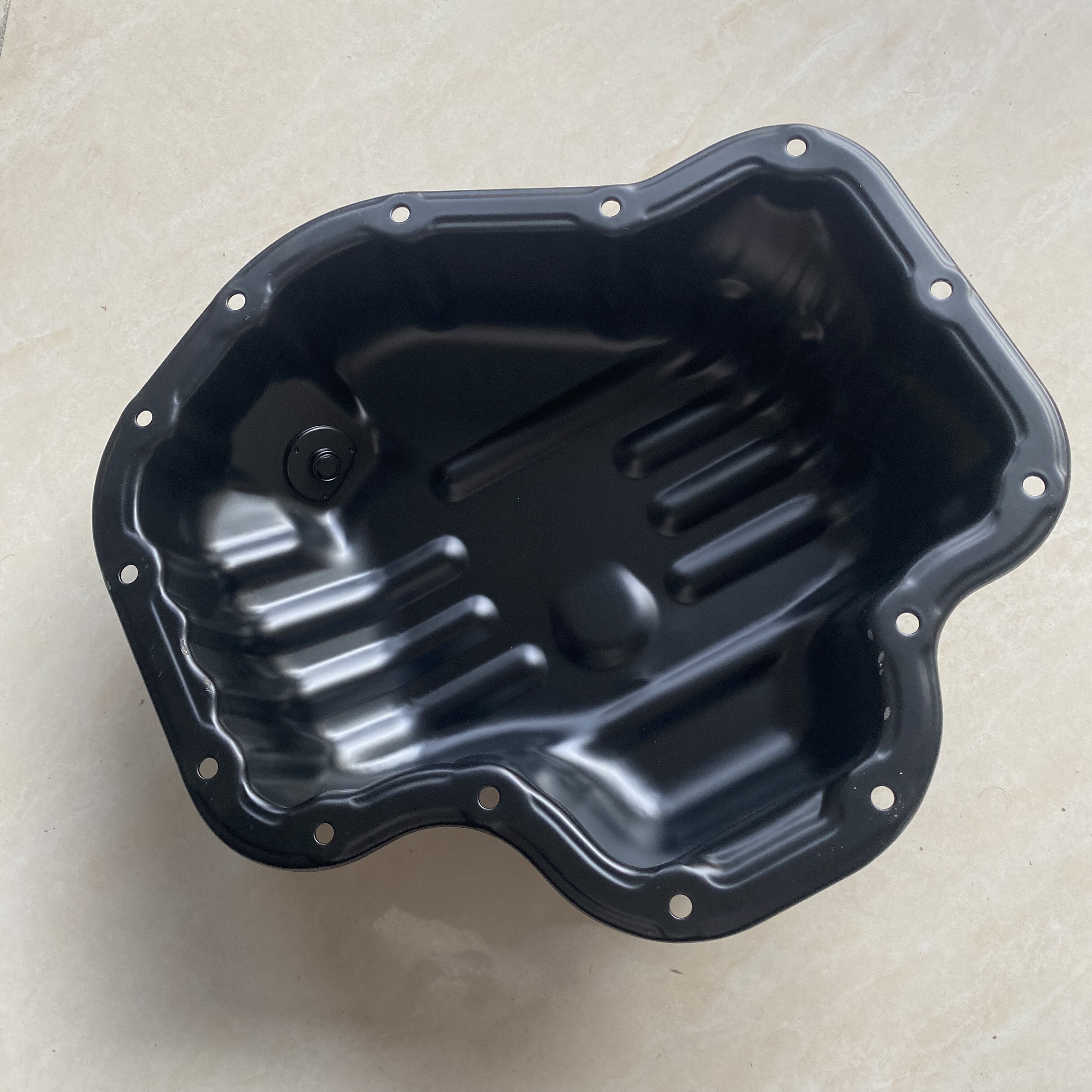 适用于丰田凯美瑞RAV4佳美2.4凌志Es发动机油底壳油底铁壳