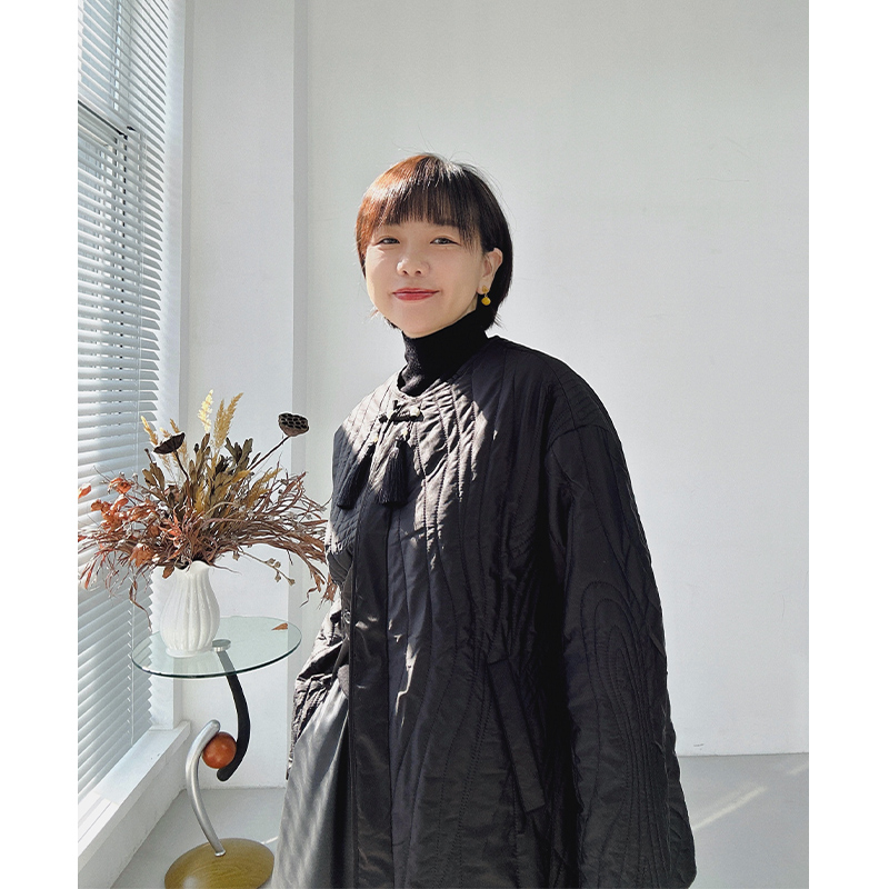 糖皮出品 泰然自若 新中式盘扣 绗缝桑蚕丝填充 冬季宽松薄棉衣