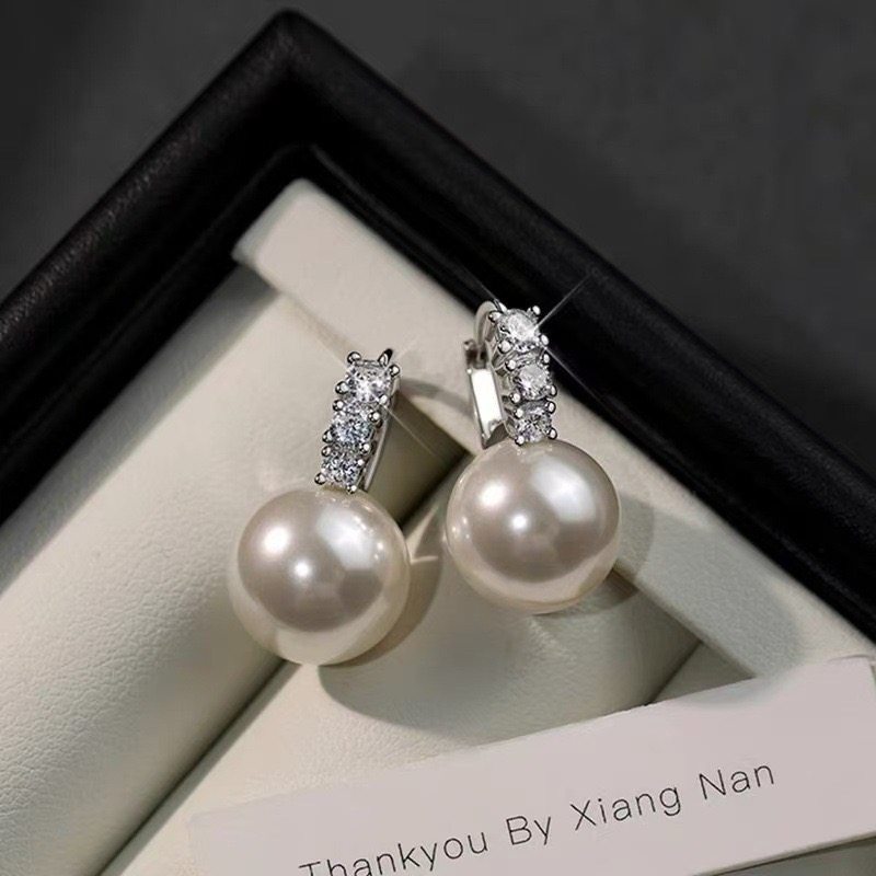S925纯银施家正圆珍珠耳环女轻奢高级感闪锆法式名媛耳饰耳扣新款,饰品/流行首饰/时尚饰品新,银饰耳饰,淘宝优惠券,粉丝福利购,淘宝优惠卷