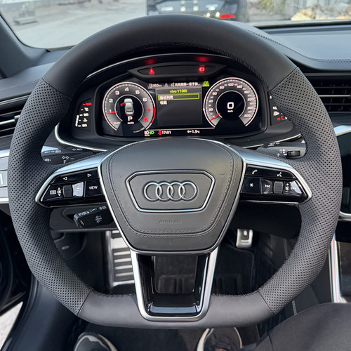 适用于奥迪A6L四驱平底方向盘套