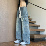 浅蓝色
