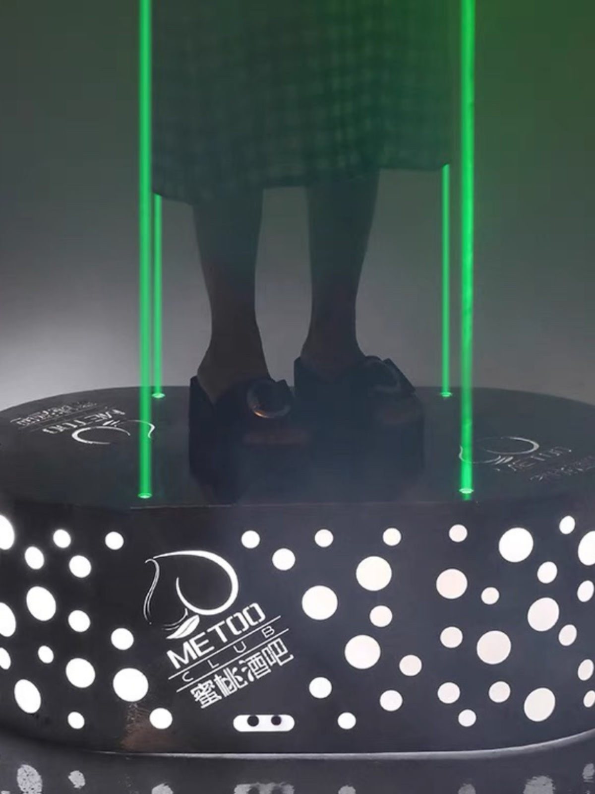 酒吧发光舞台激光点跳台夜场迪吧发光美女DS跳舞台酒吧点舞道具