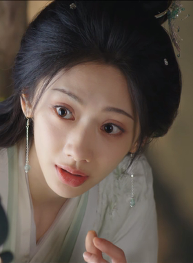 献鱼廖停雁同款和田玉流苏耳环女