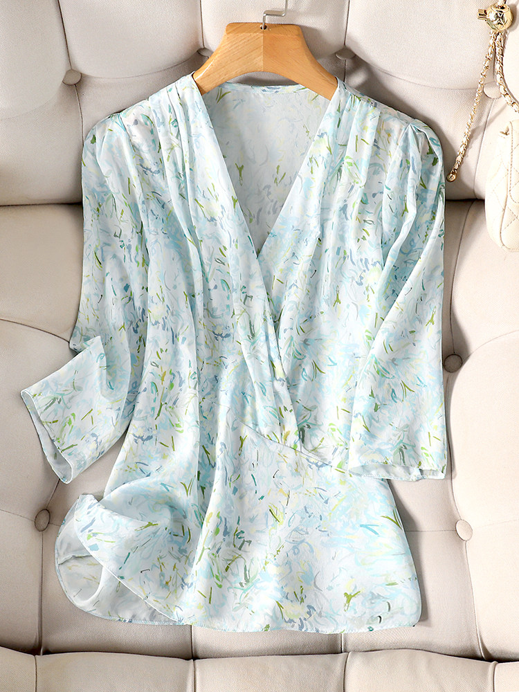 FRESH WRAP FRENCH TEMPERAMENT FOREIGN FEMININE V-NECK SILK TOP HALF-SLEEVED MULBERRY SILK COOL SHIRT SUMMER