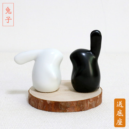 小兔子陶瓷摆件北欧简约桌面礼物