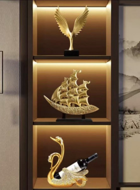 新居酒柜摆件新年新款装饰品轻奢高档玄关客厅摆件新家高级感大气