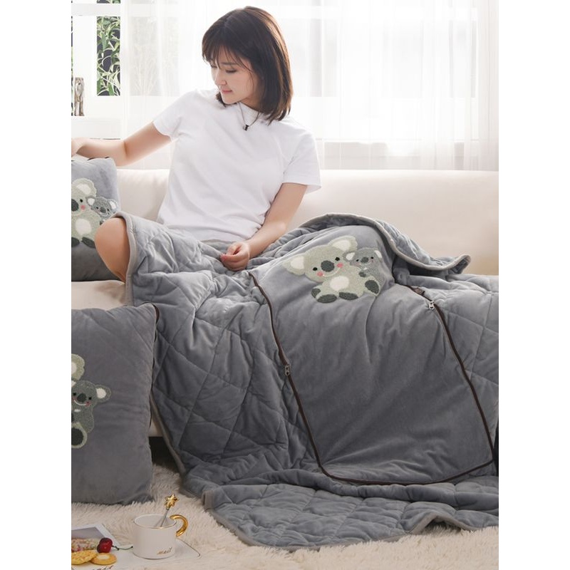 车用抱枕被子两用珊瑚绒汽车载车内空调被多功能折叠加厚车上一对