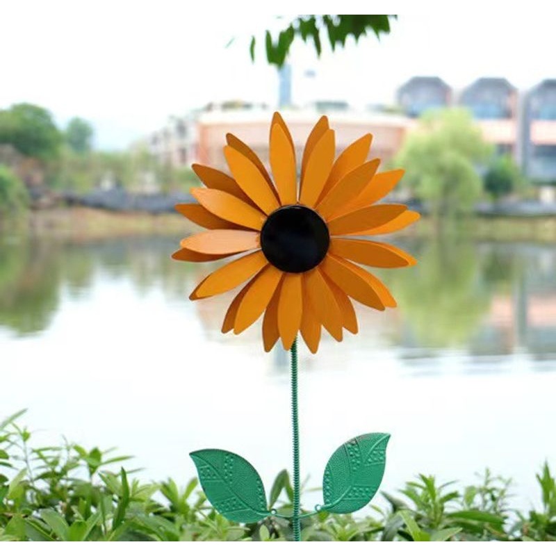 爆款 金属 向日葵旋转风车 windmill 户外园林装饰插件铁艺工艺品
