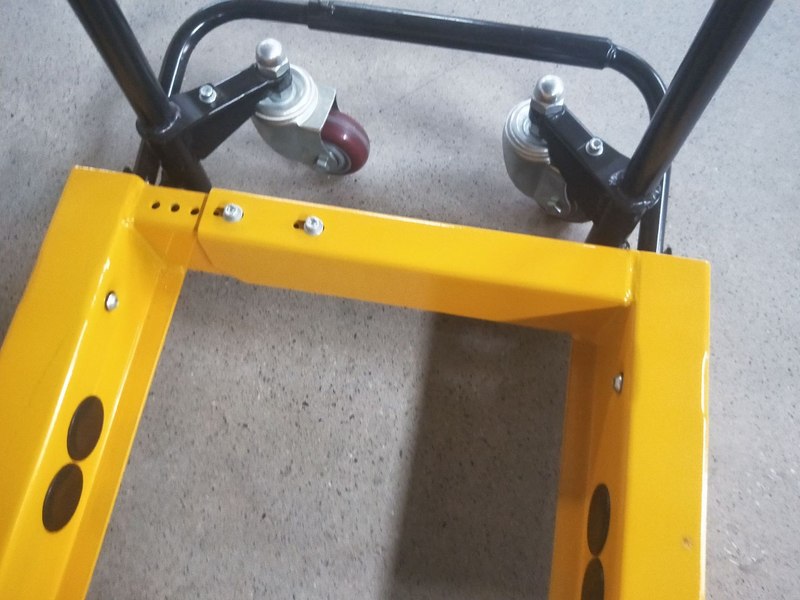 周转箱专用叉车脚踏手动液压搬运工具车塑料筐推车乌龟车200kg