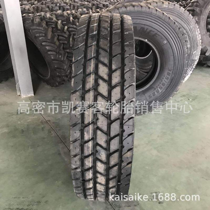 385/95R25吊车真空轮胎445/95R25工程轮胎14.00/16.00R25