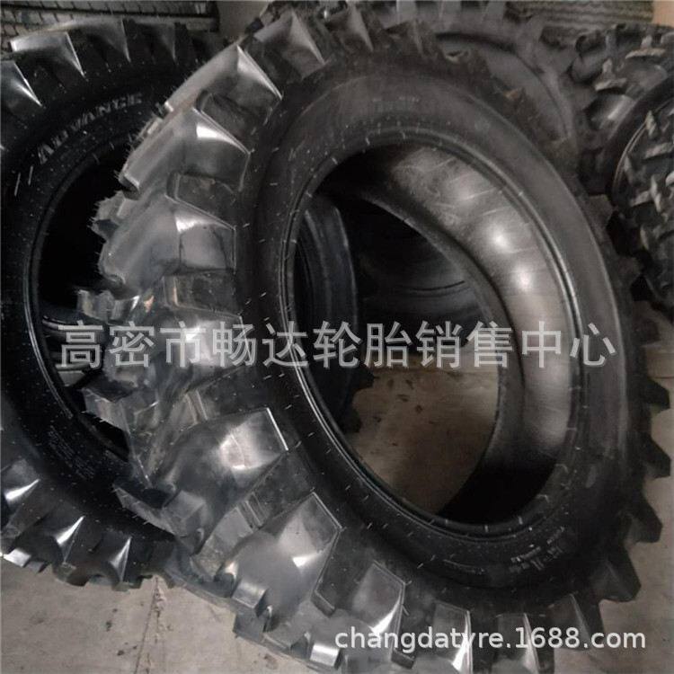 18.4-38  R-1G  人字花纹轮胎 农用机械轮胎