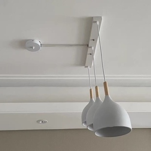 灯具移位器改位器餐厅风扇换位免开线槽可移式灯具圆吊灯移位轨道