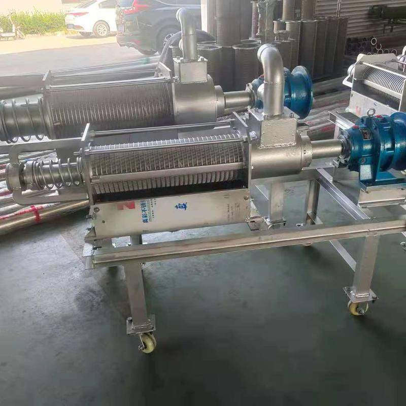 供应猪粪污水干湿分离机电动螺旋不锈钢固液分离机脱水设备