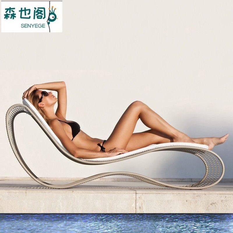 酒店泳池躺床组合网红民宿沙滩躺椅别墅庭院花园露台休闲户外家具