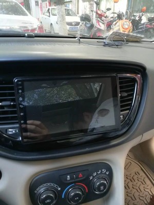 菲亚特菲翔致悦倒车影像导航一体机中控大屏安卓语音声控智能车机