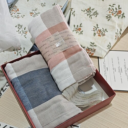 D466纱布毛巾两条34＊75安美拉