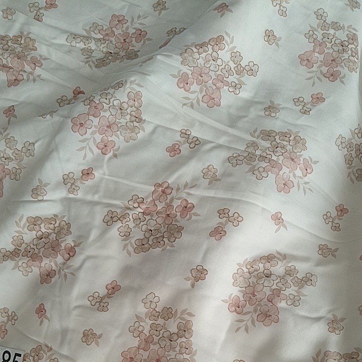 A9号浅粉底粉咖碎花纯棉水洗棉无荧光一米重0.7斤2.5幅宽一米12元,居家布艺,家纺布艺/布料面料缝制服务,淘宝优惠券,粉丝福利购,淘宝优惠卷