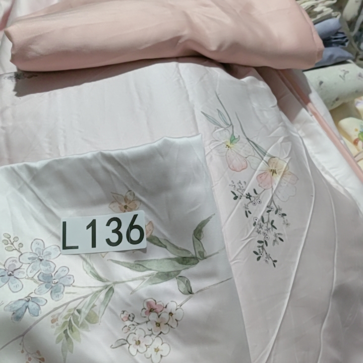 L136贡缎纯棉斜纹四件套被罩2*2.3床单2.6*2.4枕套一对