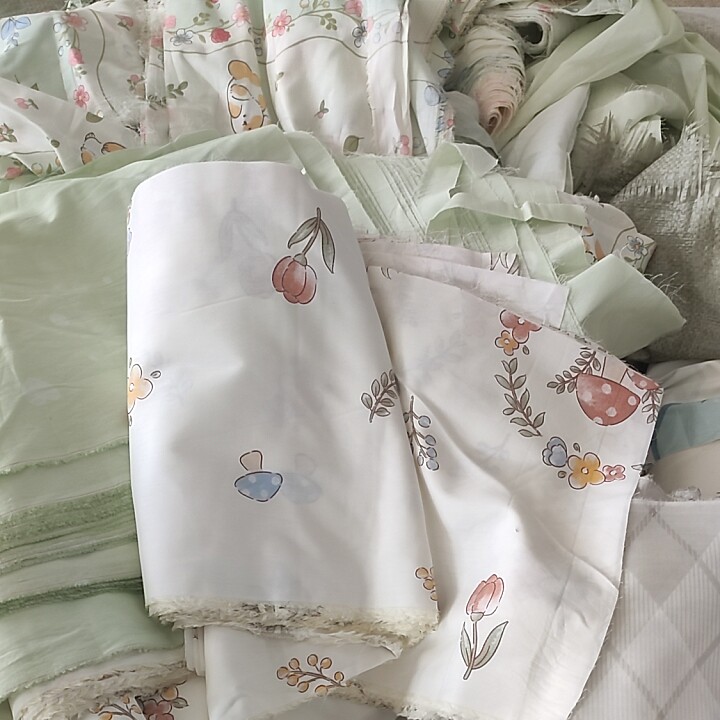 刀口随机发两斤纯棉斜纹宽度25厘米左右价格美丽,居家布艺,家纺布艺/布料面料缝制服务,淘宝优惠券,粉丝福利购,淘宝优惠卷