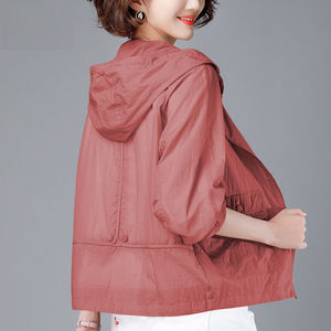 防晒衣女2026年夏季新时尚韩版宽松大码年轻妈妈连帽防晒服短外套