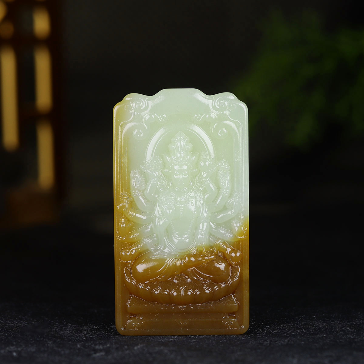 (古晨珠宝)新疆和田玉金山糖白玉千手观音挂件玉牌吊坠玉坠68g