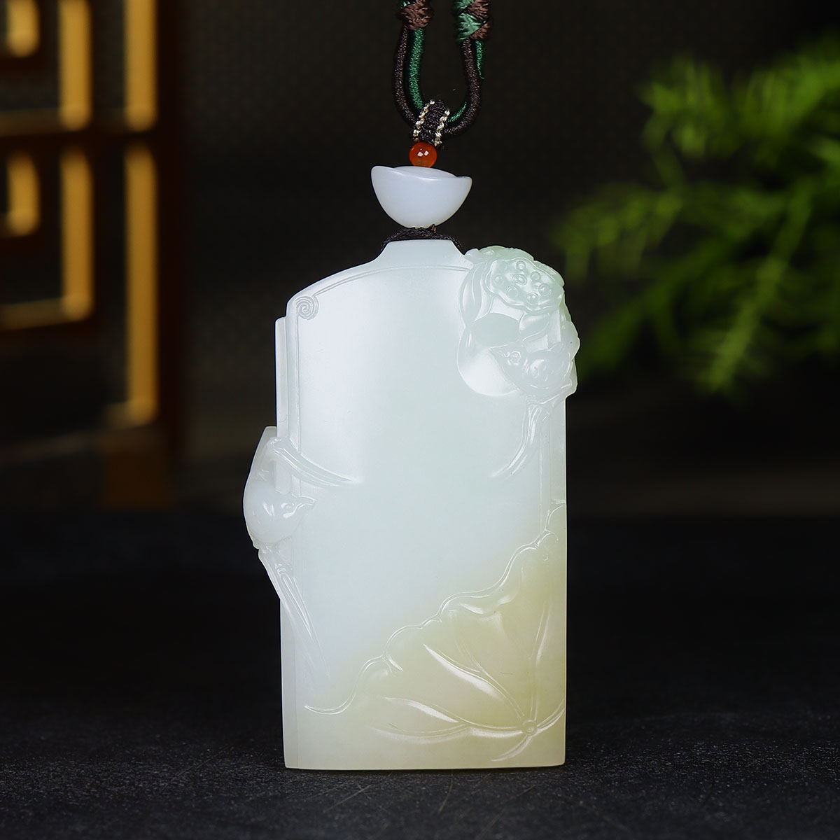 (古晨珠宝)新疆和田玉羊脂白玉三色花鸟吊坠玉坠喜事连连106g