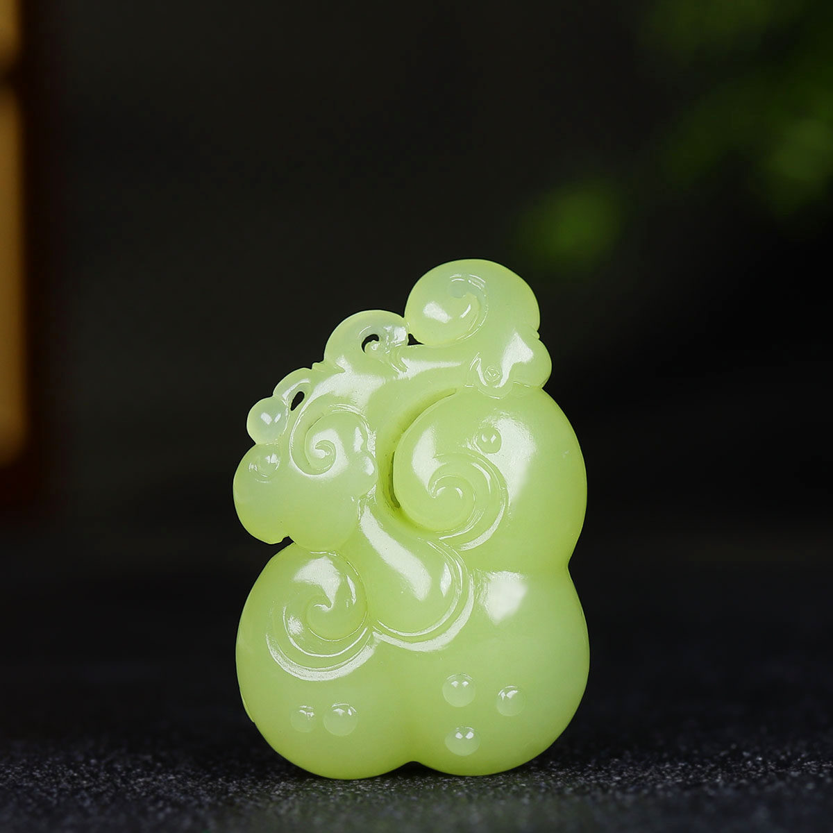 （古晨珠宝）新疆和田玉若羌黄玉鸡油黄如意挂件吊坠玉坠22g